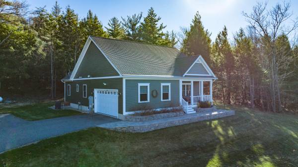 122 Liberty LN, Acton, ME 04001