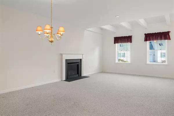 Wells, ME 04090,44 Sylvan WAY #44