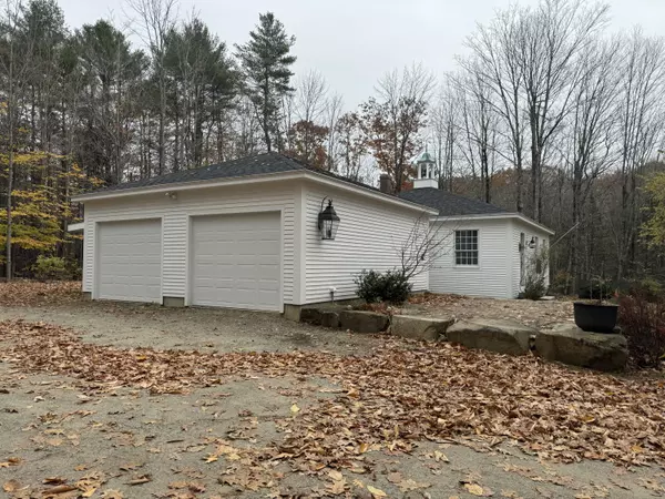 West Gardiner, ME 04345,85 West RD