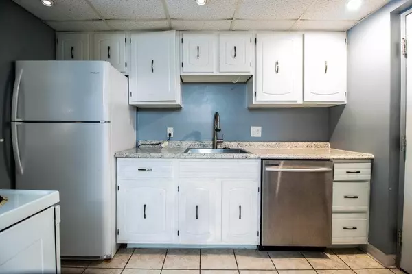 South Portland, ME 04106,751 Main ST #77