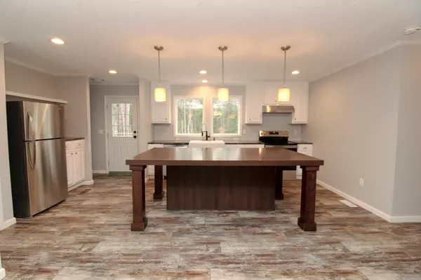 Maxfield, ME 04453,445 Big Bunker Hill RD