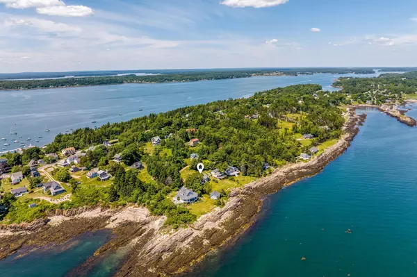 Harpswell, ME 04066,27 Goodwin LN