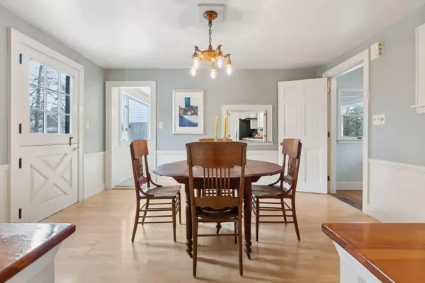 South Portland, ME 04106,126 Fickett ST