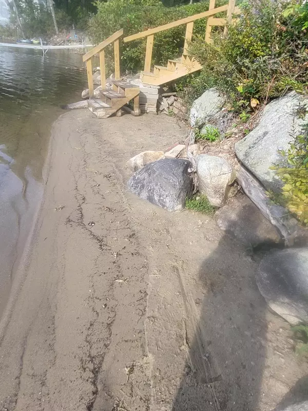 Poland, ME 04274,40 Jordan Shore DR