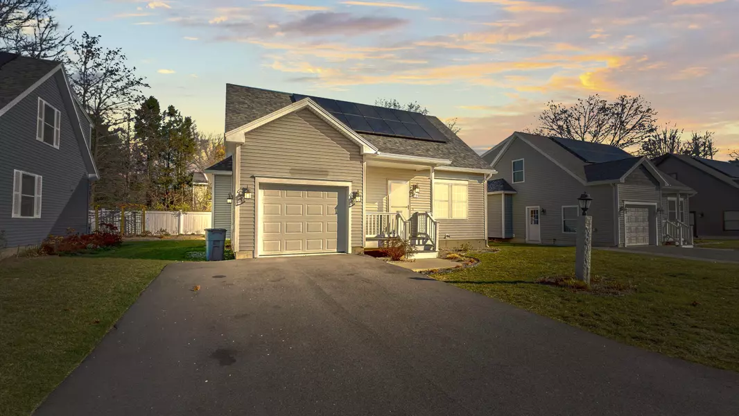 20 Settlers WAY #20, Saco, ME 04072