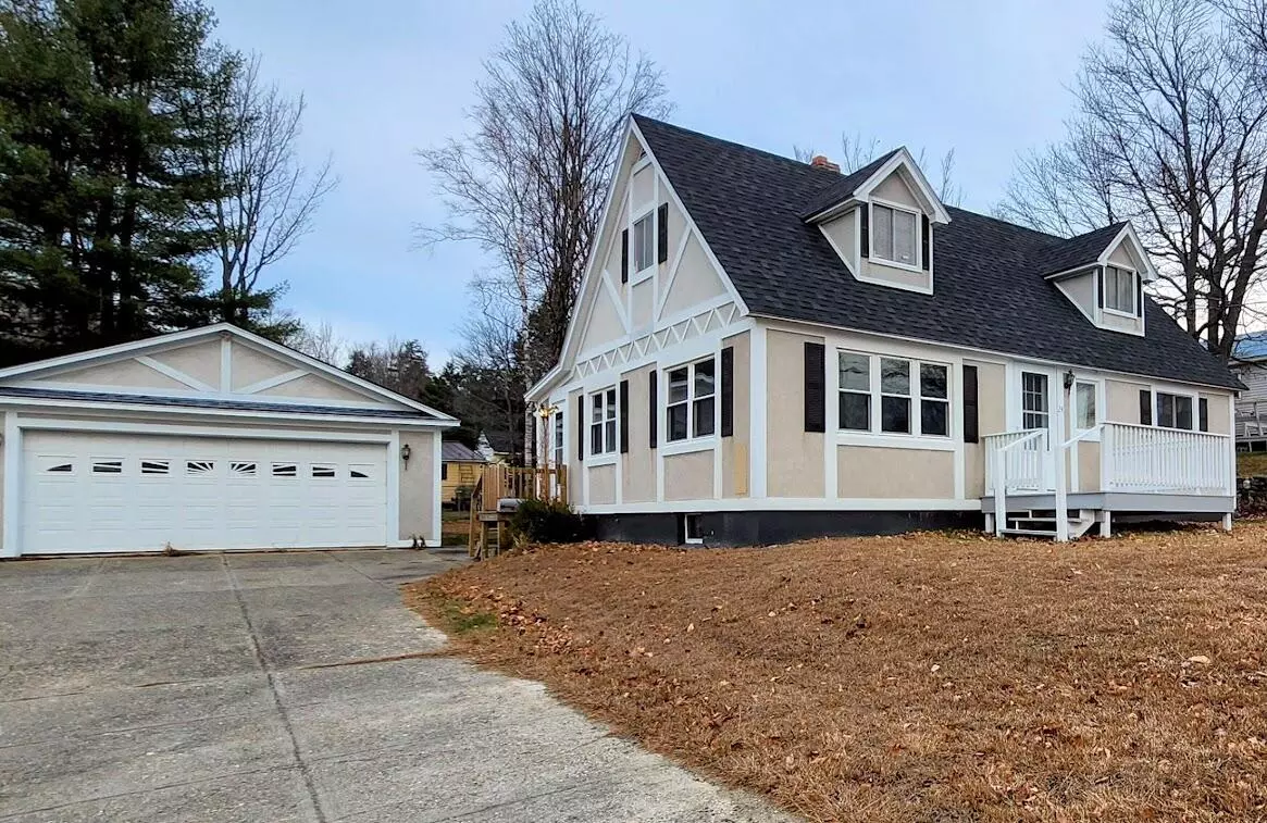 Millinocket, ME 04462,24 Vermont ST