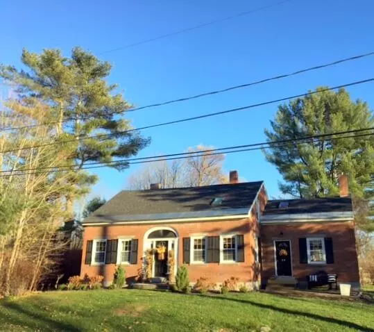 29 S Stanley Hill RD, Vassalboro, ME 04989