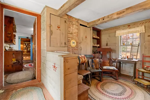 Warren, ME 04864,2 Gardner RD