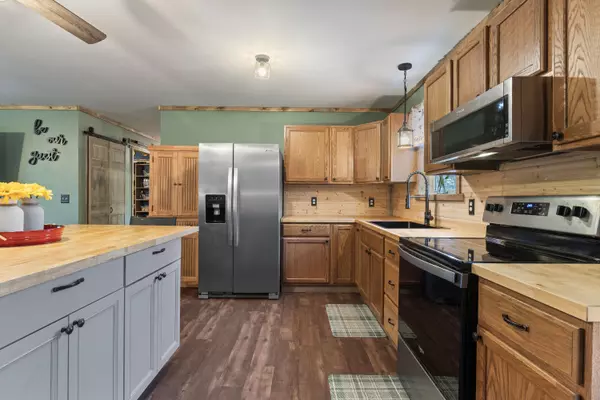 Norway, ME 04268,256 Pleasant ST