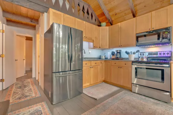 Limerick, ME 04048,423 Leisure LN