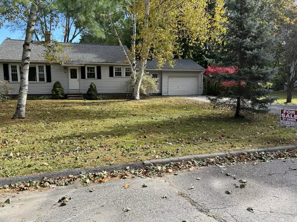 Waterville, ME 04901,8 Brescia CT