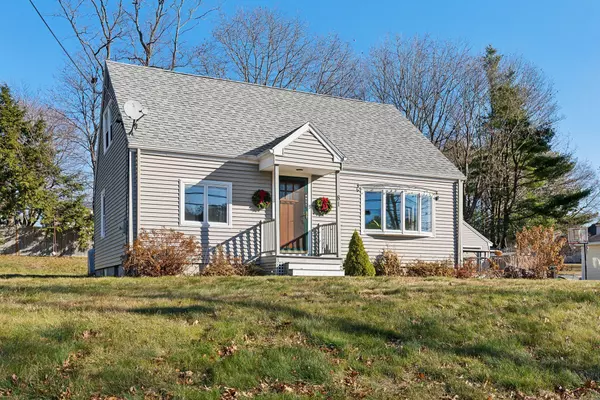 81 Maple AVE, Scarborough, ME 04074