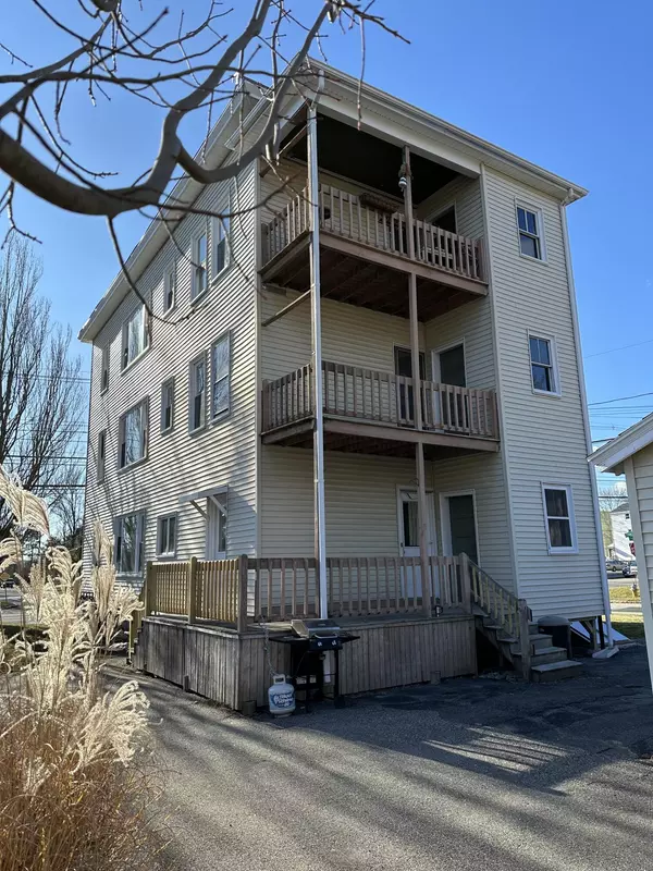 Portland, ME 04102,1263 Congress ST