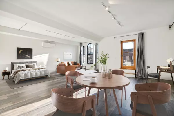 Portland, ME 04101,273 Congress ST #9