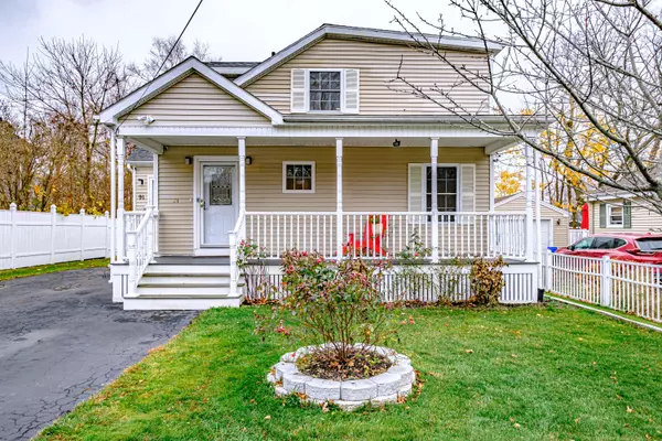 91 South Richland ST, South Portland, ME 04106