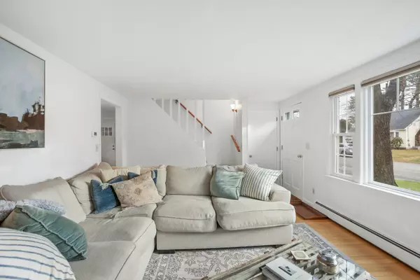 Kennebunk, ME 04043,7 Glendale RD