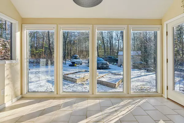 Freeport, ME 04032,25 Merrill RD