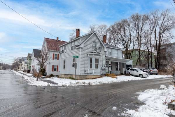 29 Parker ST, Auburn, ME 04210