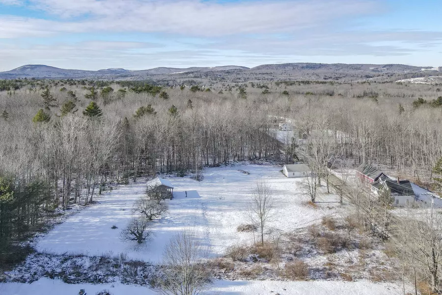 862 Beach RD, Lincolnville, ME 04849