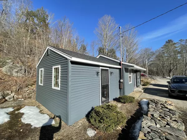 12 Main ST, Sanford, ME 04083