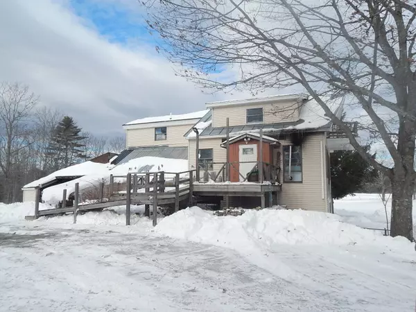 Norridgewock, ME 04957,31 Red Barn RD