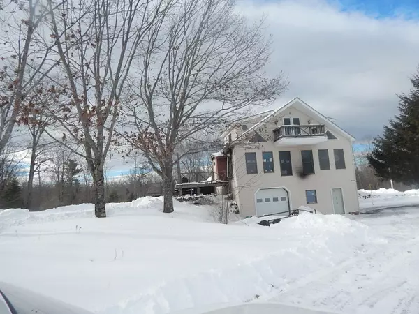 Norridgewock, ME 04957,31 Red Barn RD