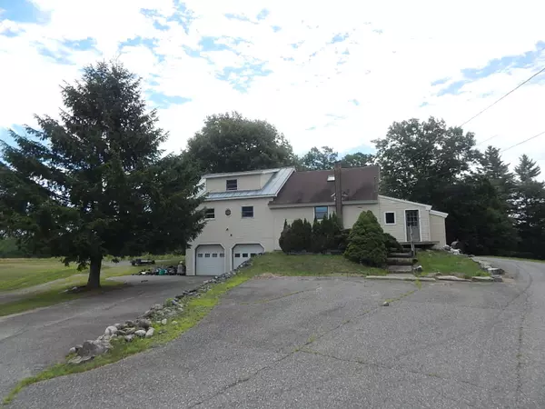 Norridgewock, ME 04957,31 Red Barn RD