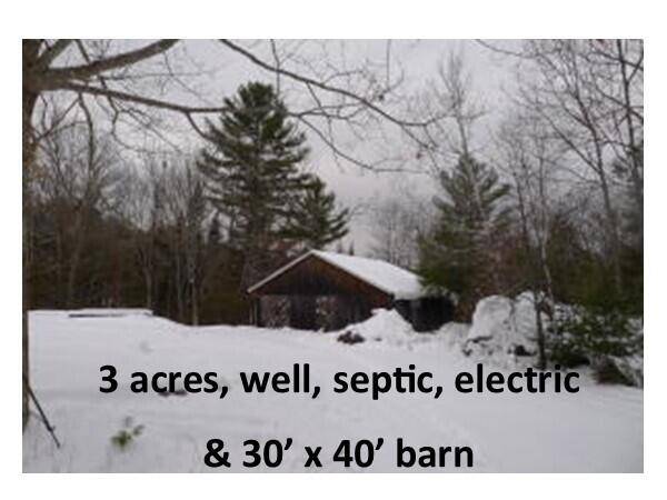 8 Stone RD, Dixfield, ME 04224