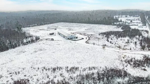 Bucksport, ME 04416,471 Millvale RD