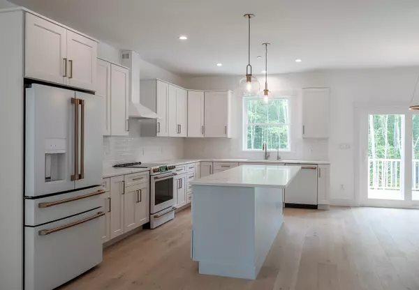 Arundel, ME 04046,168 Tamrox DR