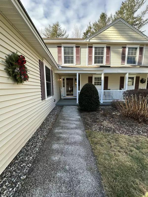 Kennebunk, ME 04043,6 Winchester CT #6