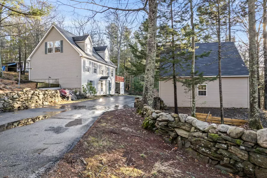 39 Henry RD, Georgetown, ME 04548