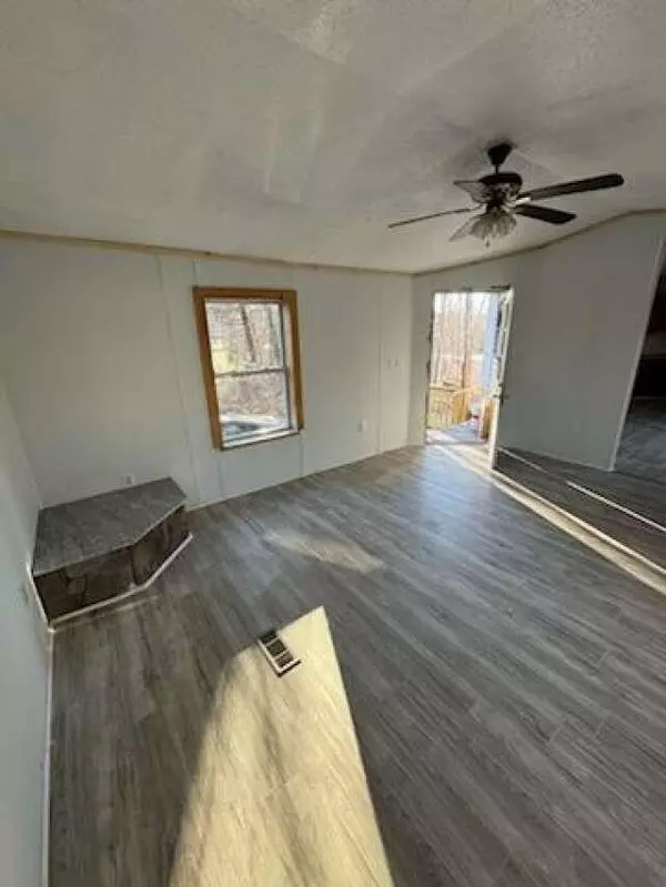 Dresden, ME 04342,62 Amys CIR