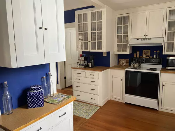 Winter Harbor, ME 04693,336 Grindstone AVE