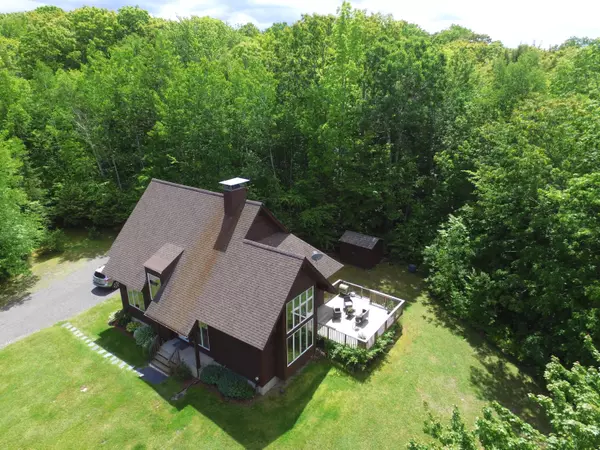 Frankfort, ME 04438,83 Indian Hill LN