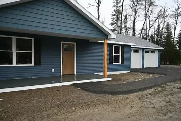 Orrington, ME 04474,5 Bartlett CV