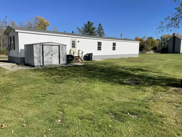 Hermon, ME 04401,132 Fuller RD