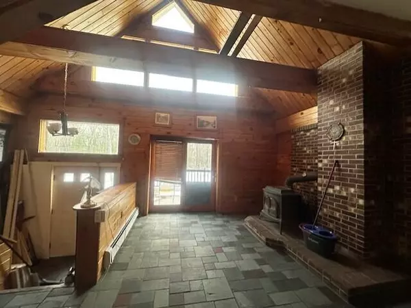 Scarborough, ME 04074,10 Huntley DR