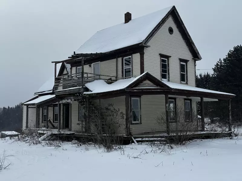 103 Presque Isle RD, Fort Fairfield, ME 04742