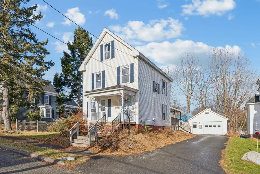 29 Kelsey ST, Waterville, ME 04901