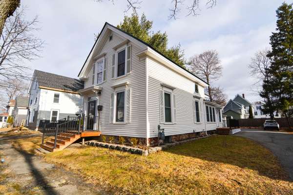 149 Elm ST, Bangor, ME 04401