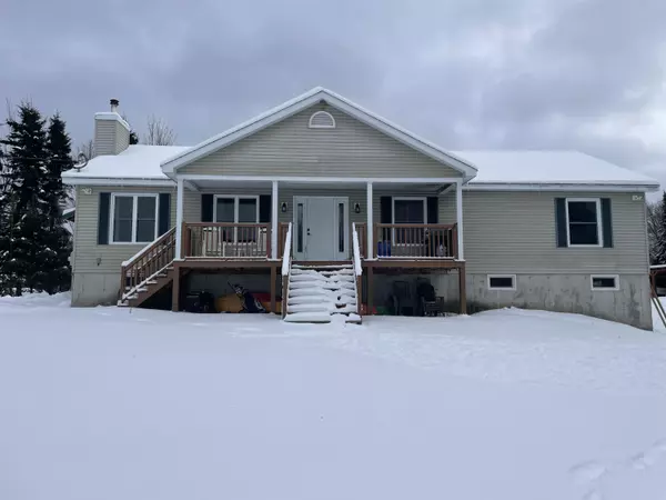 20 Halfway Brook RD, Jackman, ME 04945