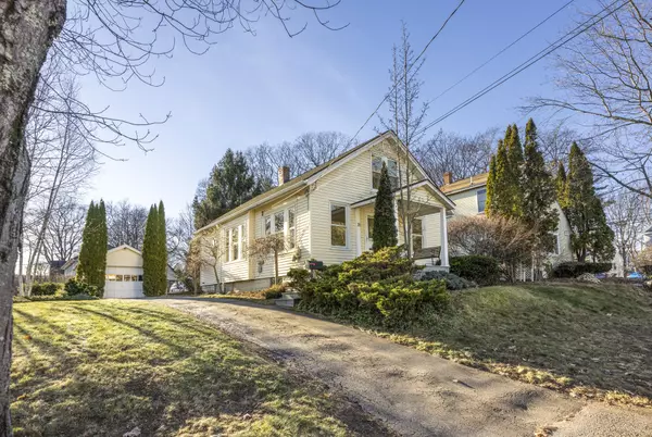 38 Southwell AVE, South Portland, ME 04106