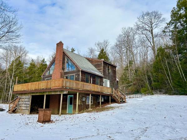 124 E Benton RD, Benton, ME 04901