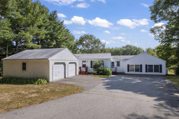 52 Nella RD, Wells, ME 04090