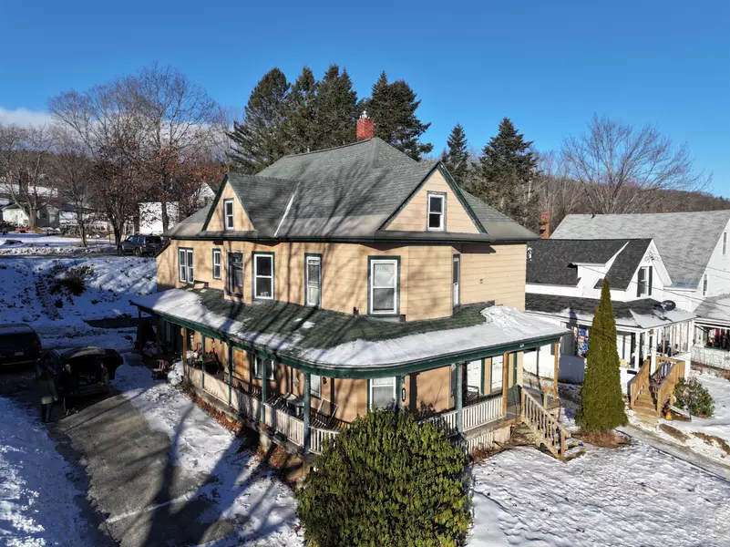 624 (622) Prospect AVE, Rumford, ME 04276