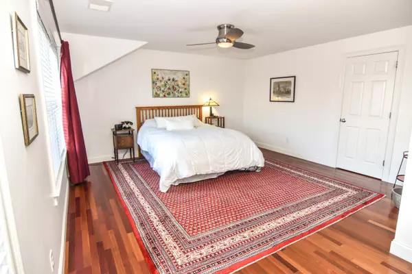 South Portland, ME 04106,25 Henley ST #9