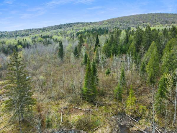 500 Violette Settlement RD, Fort Kent, ME 04743