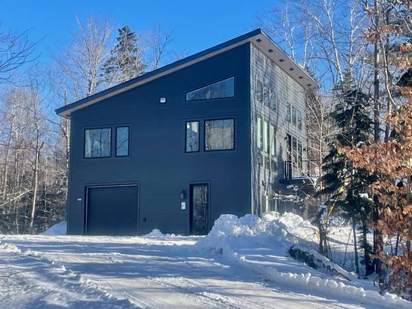 2006 Pine RD, Carrabassett Valley, ME 04947