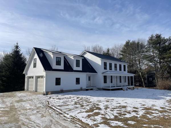 307 Pownal RD, Freeport, ME 04032